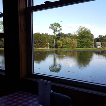 Memorytown - The pond,which you can see through the disgusting Windows, smelled awful. - Resorts Near Me - Mount Pocono, Pennsylvania Memorytown - The pond,which you can see through the disgusting Windows, smelled awful. - Resorts Near Me - Mount Pocono, Pennsylvania