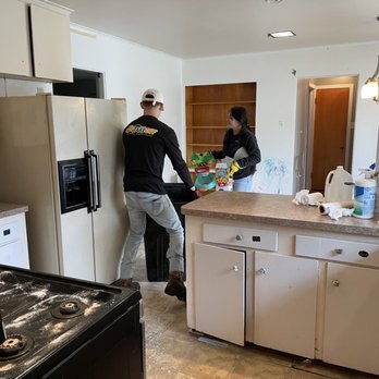 Takeoff Junk - Cleaning Process. - Junk Removal & Hauling Near Me - Houston, Texas