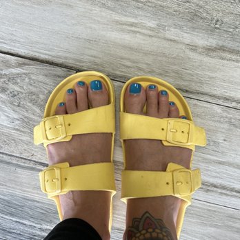 Miami Nails - Pedicure - Nail Salons Near Me - Miami, Florida