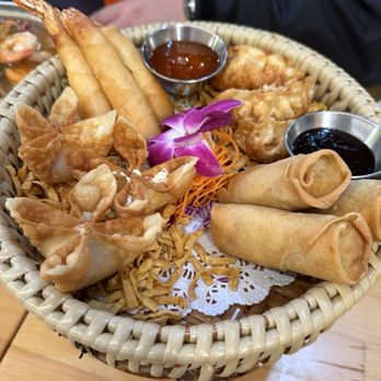 Chiang Rai - Chiang Rai Platter - Thai Near Me - Long Beach, California Chiang Rai - Chiang Rai Platter - Thai Near Me - Long Beach, California