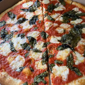 Little Coyote - Margarita - Pizza Near Me - Long Beach, California