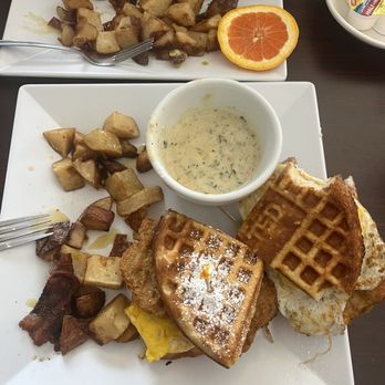 GEORGE’S CAFE - Updated August 2024 - 667 Photos & 408 Reviews - 522 E ...