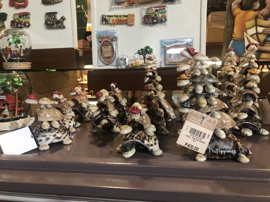 Balikbayan Handicrafts by null