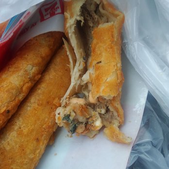 7-Eleven - Mold on the inside of my steak and cheese taquito. 6/3/19. - Convenience Stores Near Me - Santa Monica, California 7-Eleven - Mold on the inside of my steak and cheese taquito. 6/3/19. - Convenience Stores Near Me - Santa Monica, California