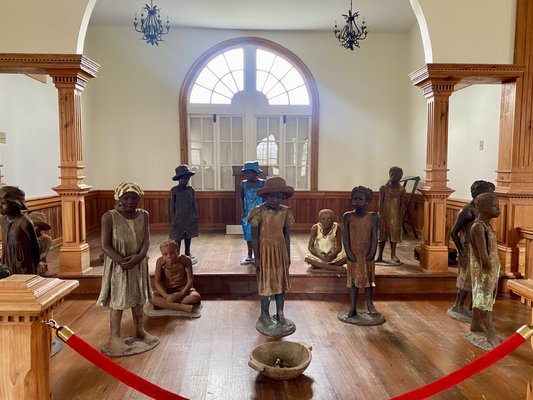 Whitney Plantation by null