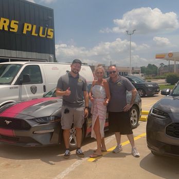 VIP Tinters Plus Bed Liners & Truck Accessories - VIP Tint - Vehicle Wraps Near Me - Conroe, Texas VIP Tinters Plus Bed Liners & Truck Accessories - VIP Tint - Vehicle Wraps Near Me - Conroe, Texas