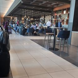 Delta Sky Club - Concourse D - Inside of the lounge