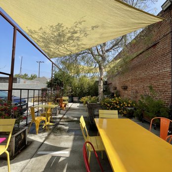 Surfas Culinary District - Outside area - Restaurant Supplies Near Me - Los Angeles, California Surfas Culinary District - Outside area - Restaurant Supplies Near Me - Los Angeles, California