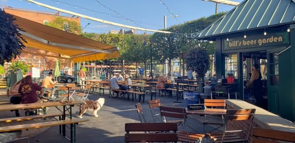 Bill's Beer Garden by null