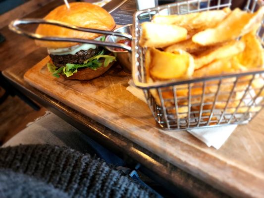 Alpha Charlie's Tap & Tavern by null