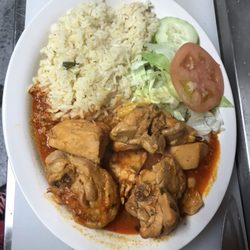 Latino American Restaurant - Pollo guisado