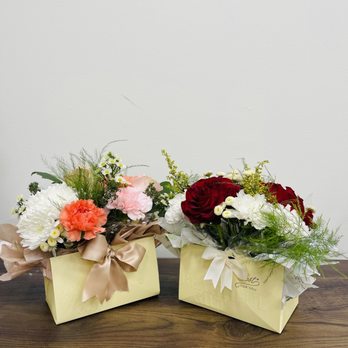 The Artistic Bar - Flowers & Gifts Near Me - Natick, Massachusetts