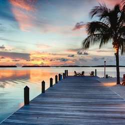 Island Breeze Vacations - Paradise in February 10%