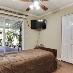 Freedom Manor