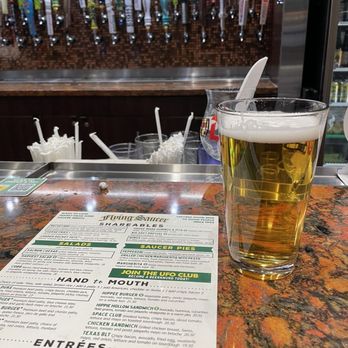 Flying Saucer - Bitburger 20oz - Beer Bar Near Me - Dallas, Texas