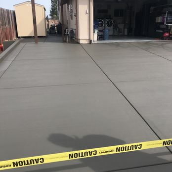 Fernandez Landscape - After / Driveway & small Sideyard - Landscaping Near Me - Livermore, California