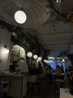 Motek Flatiron by null