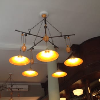 The Marquess Tavern - Funky chandelier - Pubs Near Me - London, XGL The Marquess Tavern - Funky chandelier - Pubs Near Me - London, XGL