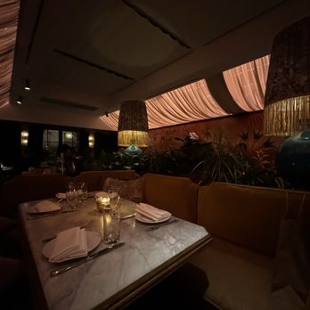 Olivetta - Inside - Modern European Near Me - West Hollywood, California Olivetta - Inside - Modern European Near Me - West Hollywood, California