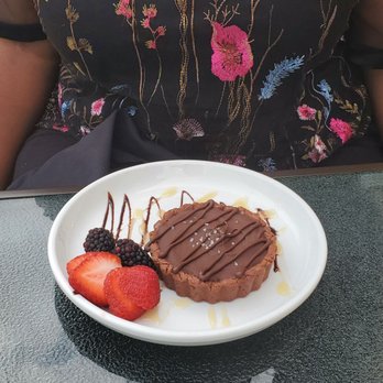 SZND - Chocolate Caramel tart - New American Near Me - Buffalo, New York
