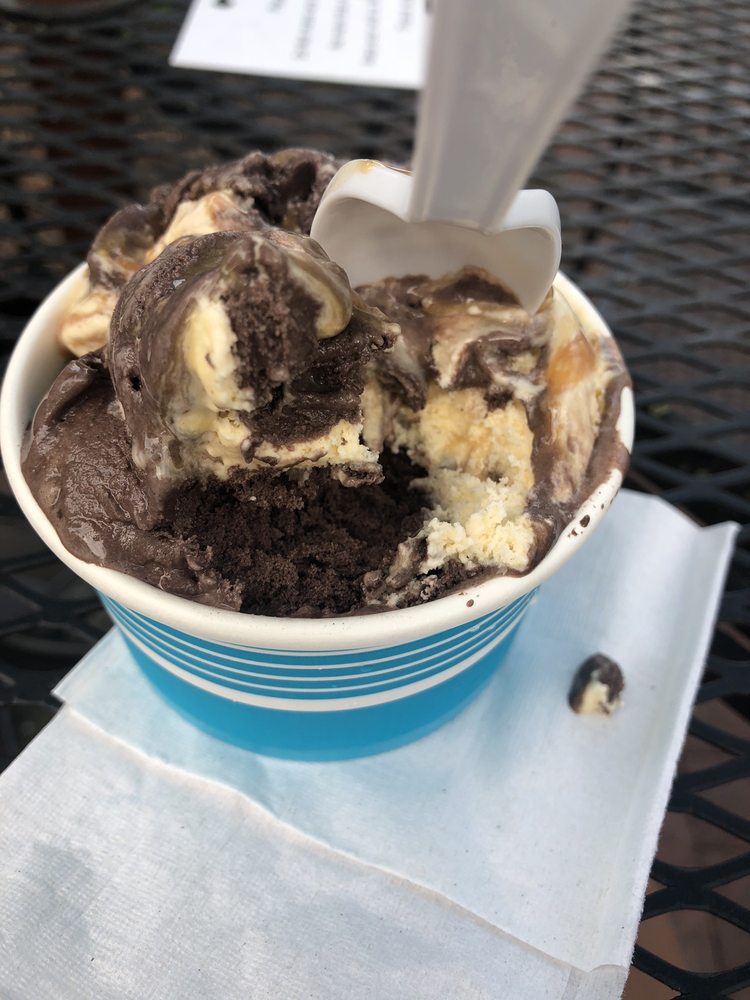 FREDERICK FUDGE & ICE CREAM 48 Photos & 84 Reviews 253 E Church St