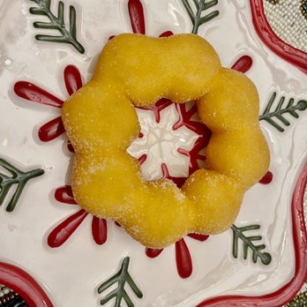 Paris Baguette - Sugar mochi - Bakeries Near Me - Glenview, Illinois Paris Baguette - Sugar mochi - Bakeries Near Me - Glenview, Illinois