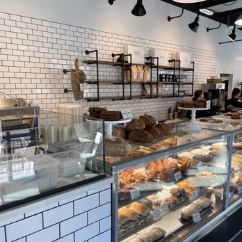 Bonrue Bakery - Display glass - Bakeries Near Me - St George, Utah