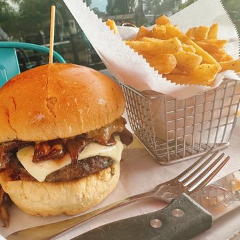 Brgr Stop - Burgers Near Me - Coconut Creek, Florida