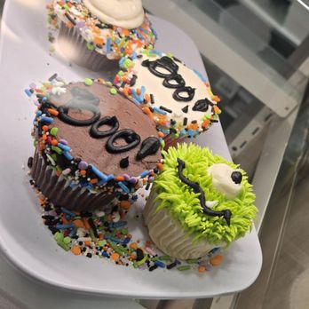 SusieCakes - Pasadena - Bakeries Near Me - Pasadena, California