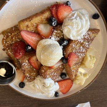 Red Maple - Cafes Near Me - Los Angeles, California Red Maple - Cafes Near Me - Los Angeles, California