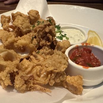 Yard House - Fried Calamari - New American Near Me - San Antonio, Texas Yard House - Fried Calamari - New American Near Me - San Antonio, Texas