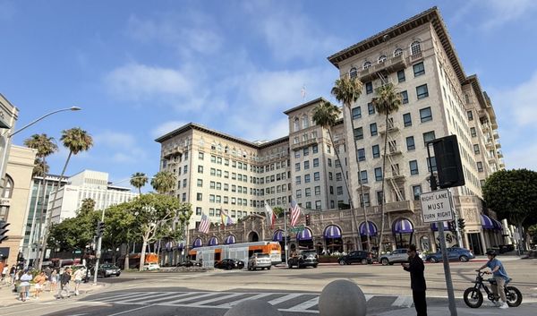 Beverly Wilshire, A Four Seasons Hotel by null