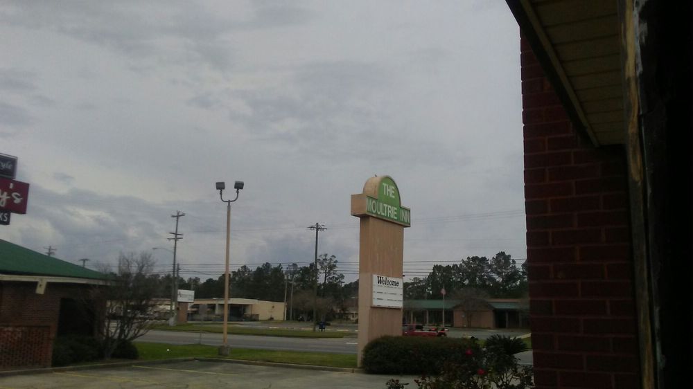 THE MOULTRIE INN Updated October 2024 1708 1st Ave SE, Moultrie