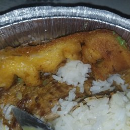 The pork belly is supposed to have actual meat on it and also be thoroughly cooked so that it's crunchy. This wasn't the case. Yuck! Shame.. The pork belly is supposed to have actual meat on it and also be thoroughly cooked so that it's crunchy. This wasn't the case. Yuck! Shame..