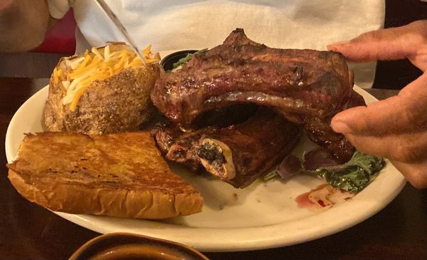 Shaw's Steakhouse by null