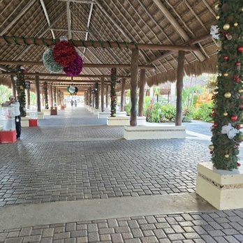 Puerta Maya - Walkway to the city - Tours Near Me - Cozumel, ROO