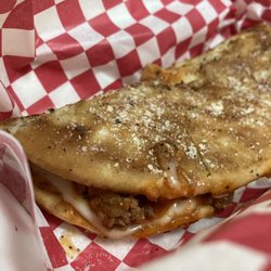 Roamin' Italy - Meatball and Pepperoni pizzini