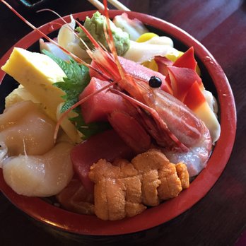 Hachi Sushi - Chirashi with uni and raw shrimp. Little bits of eel in the sushi rice was delicious. - Japanese Near Me - Fort Lee, New Jersey