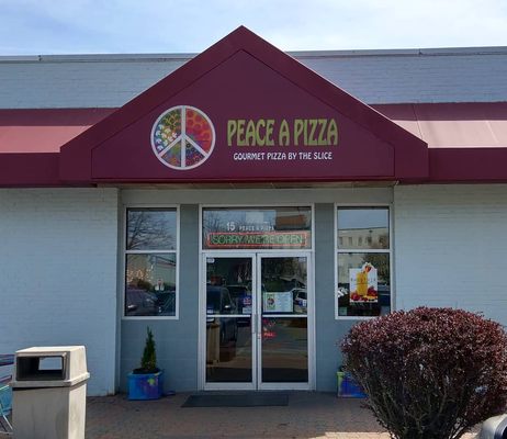 Peace a Pizza by null