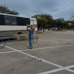 Express Limo Services - In disappointment due to an hour long wait for replacement bus.