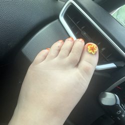 XO Nail Care - Orange French tips with 3D flower for my beach vacation!