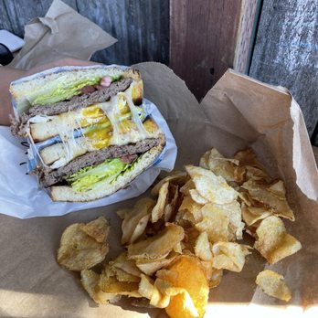 Dad's Luncheonette - Burger and chips - New American Near Me - Half Moon Bay, California
