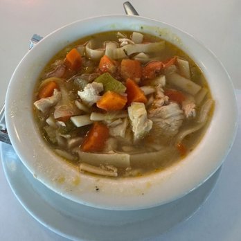 Ozzie's Diner - Chicken noodle soup - Diners Near Me - Commerce, California