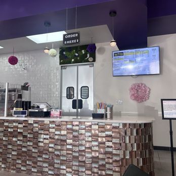 HK Tea - Counter - Bubble Tea Near Me - Austin, Texas