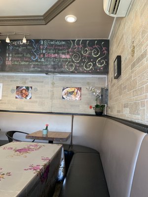 Thai Diva Cuisine by null