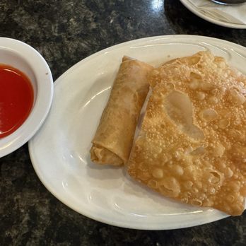 Shanghai Chinese Restaurant - Won Ton - Chinese Near Me - Visalia, California Shanghai Chinese Restaurant - Won Ton - Chinese Near Me - Visalia, California