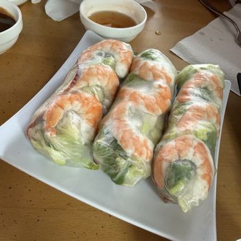 Z Cafe Restaurant - Fresh summer rolls. - Vietnamese Near Me - Orlando, Florida Z Cafe Restaurant - Fresh summer rolls. - Vietnamese Near Me - Orlando, Florida