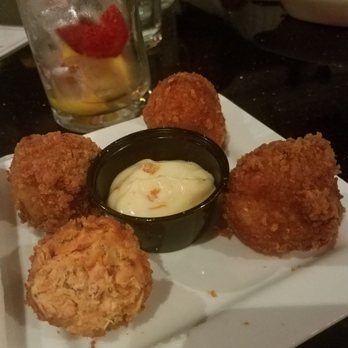 Don's Restaurant - Salmon Bites - Lounges Near Me - Charlotte, North Carolina