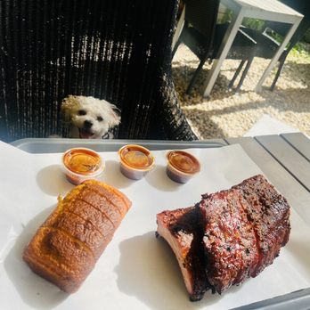 Stuey's Smokehouse BBQ - Puppy approved - Barbeque Near Me - Locust Valley, New York