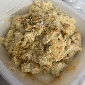 The New Soul Veg Restaurant & Cafe' - Mac & chz - good but not great. Very creamy - Vegetarian Near Me - Atlanta, Georgia